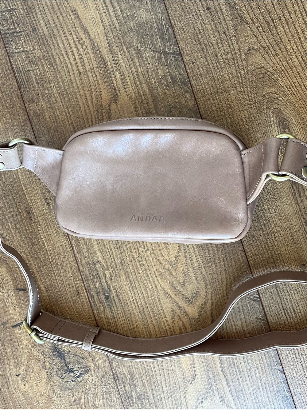 Andar Indie Dusk Leather Crossbody Bag - Picture 2 of 15